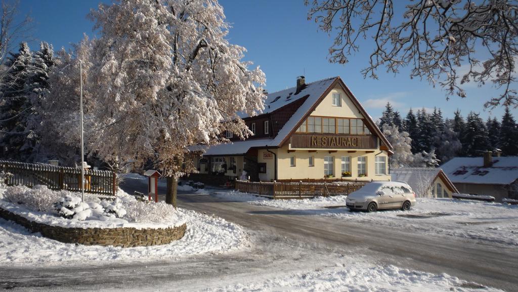Penzion Na Podlesí Javorník Exterior foto